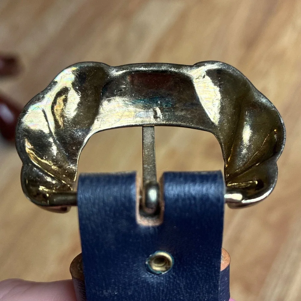 Vintage Navy Blue Leather Belt Gold Scalloped Buckle Medium Large Nautical